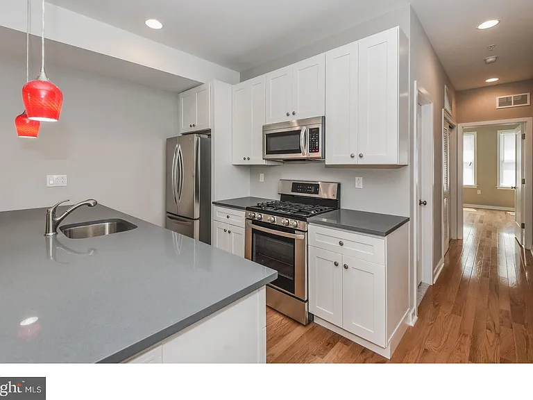 1735 Brandywine St #2 — Photo 7