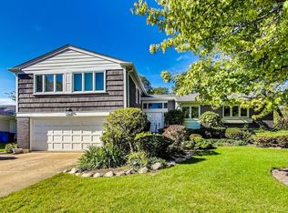 310 Hastings Ave, Highland Park, IL 60035