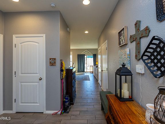 3rd image of 5228 Encanto Drive