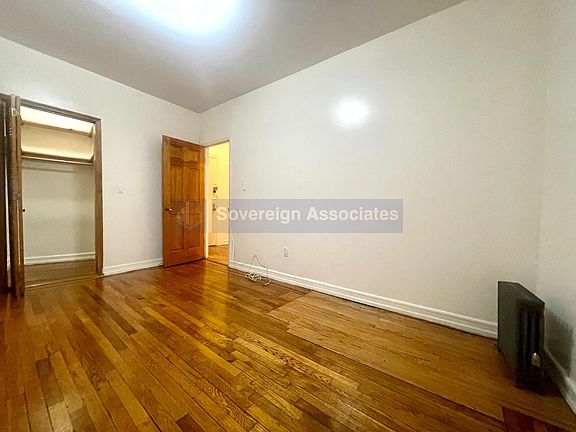 2nd image of 112 Haven Ave APT 25
