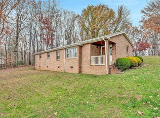 81 Mockingbird Rd, Boones Mill, VA 24065