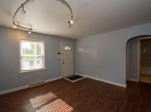 2nd image of 413 Capital Ave