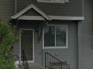 19155 Oak Ave, Sandy, OR 97055