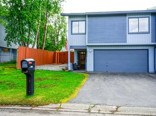 8360 Ragged Top Cir, Anchorage, AK 99504