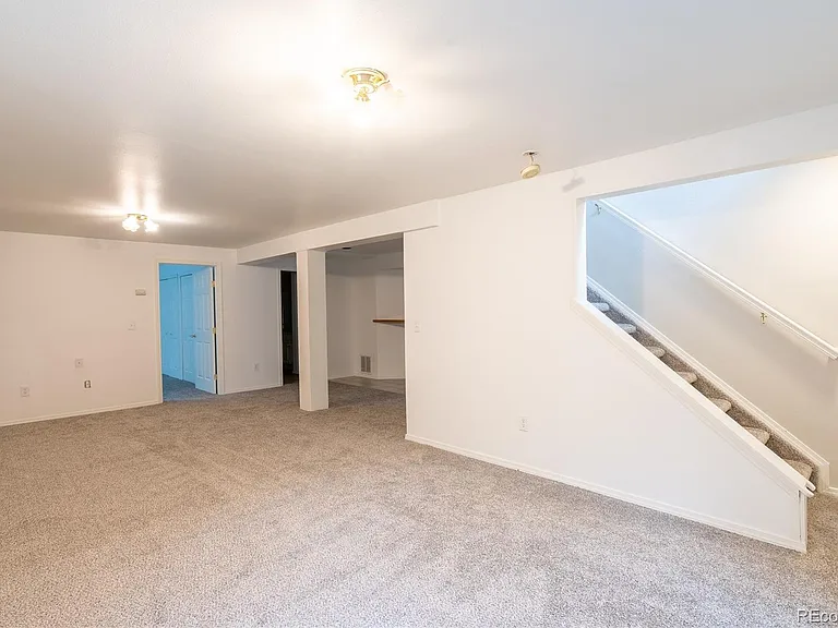6431 Gemfield Dr — Photo 23