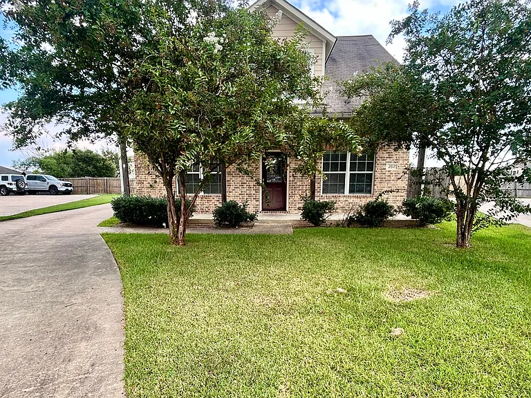 2617 Mandi Ct — Photo 1