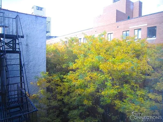 Rented by City Connections Realty | media 25