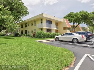 500 Oaks Ln APT 112, Pompano Beach, FL 33069