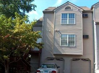 782 Oronoke Rd APT 25, Waterbury, CT 06708