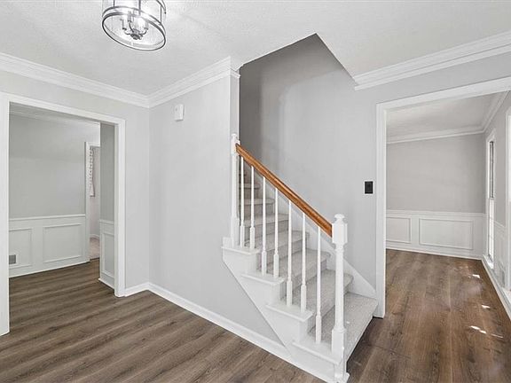 4th image of 1825 Bridle Ridge Trce