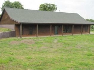 25611 Rustic Dr, Lebanon, MO 65536