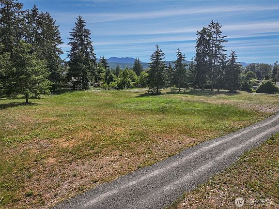 4th image of 405 Riverside Road Lot A