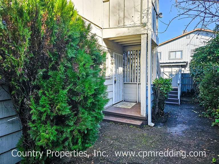 1001 East St — Photo 1
