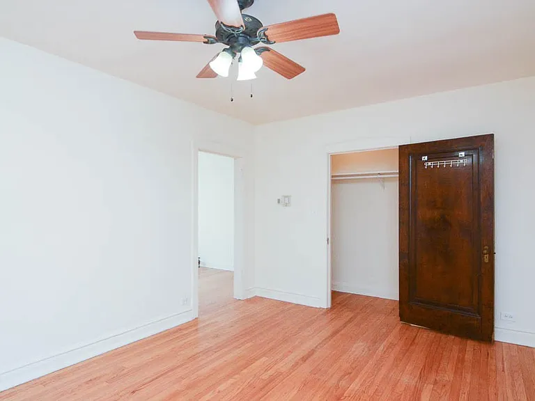 4309 N Francisco Ave #F2 — Photo 12