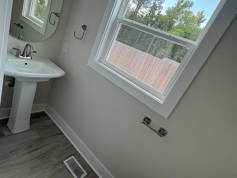3412 Guess Rd — Photo 10