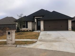 309 Jacinth Ln, Granbury, TX 76049