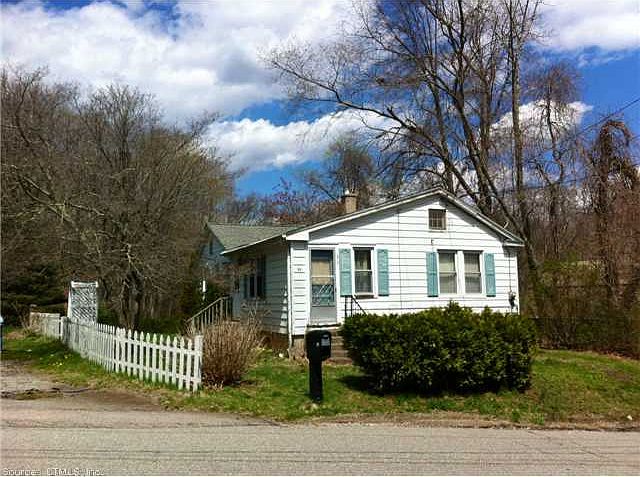 2nd image of 51 Hammel Ln