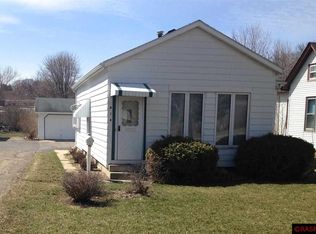 814 N Washington Ave, Saint Peter, MN 56082