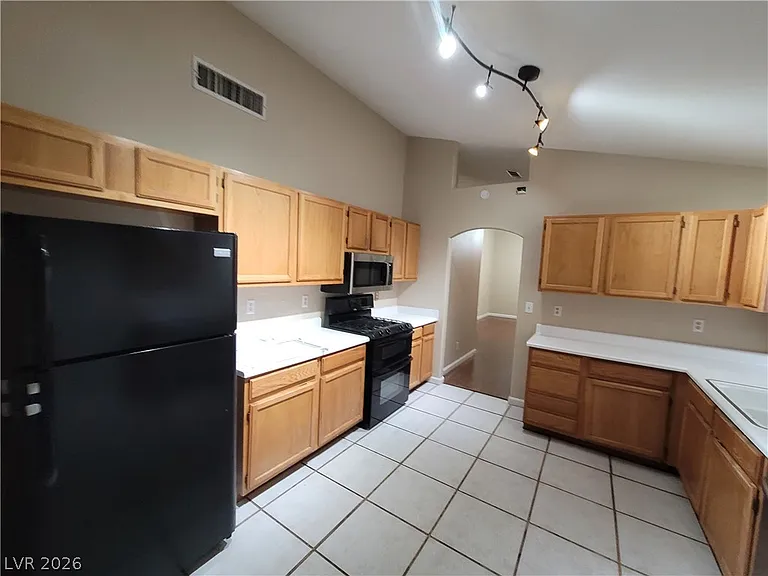 2458 Color Canyon Way — Photo 15