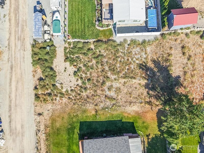 5th image of 204 Willow View Drive