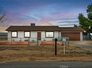 15078 Quinnault Rd, Apple Valley, CA 92307