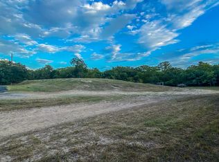 135-145 Should Bee Dr, Ingram, TX 78025