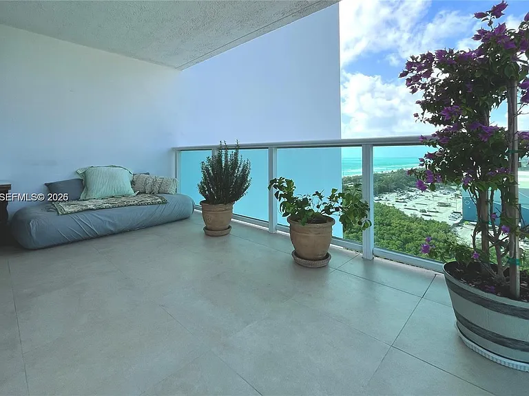100 Bayview Dr #1827 — Photo 8