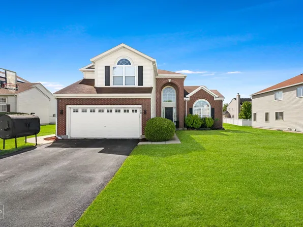 910 Great Plains Ave, Matteson, IL 60443