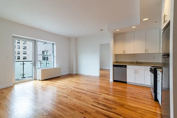 Rented by Glenmark Realty | media 2