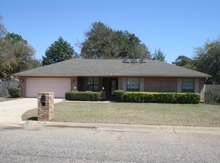 6310 Irongate Ct, Pensacola, FL 32504
