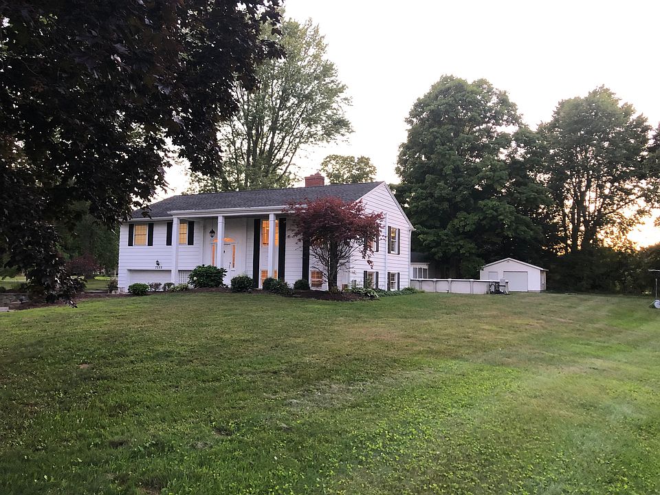 1st image of 7355 W Lake Dr