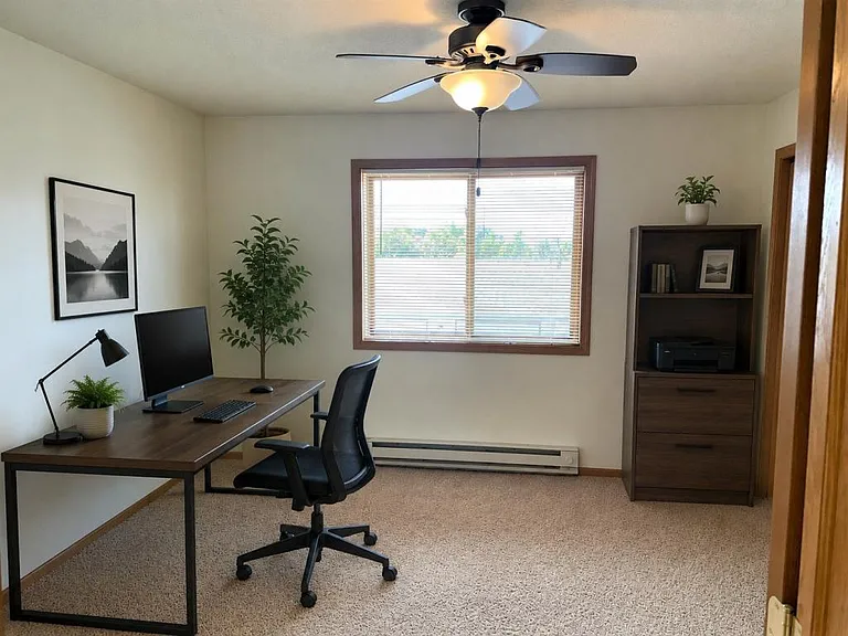 708 Angel Ct #17 — Photo 6