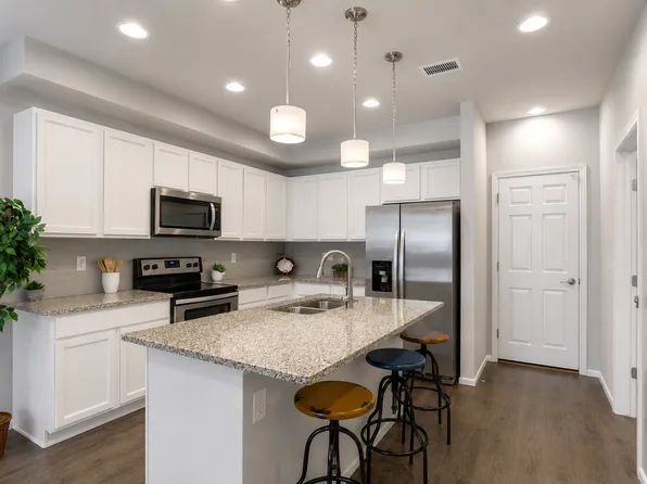 16210 E Warner Pl, Denver, CO 80239