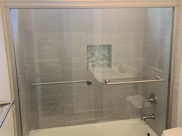 5743 Lexington Ave #3 — Photo 2