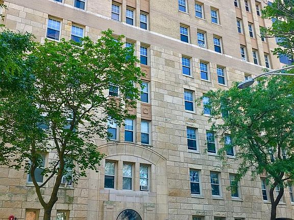 2nd image of 5000 S East End Ave APT 18D