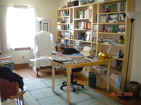 Bonus room/Dining/Off Kitchen
