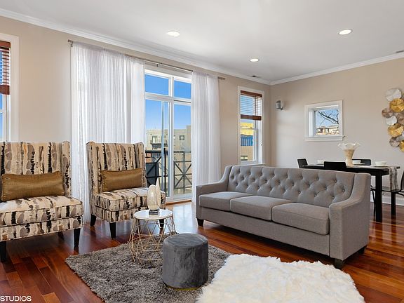 3rd image of 1281 N Clybourn Ave APT 3
