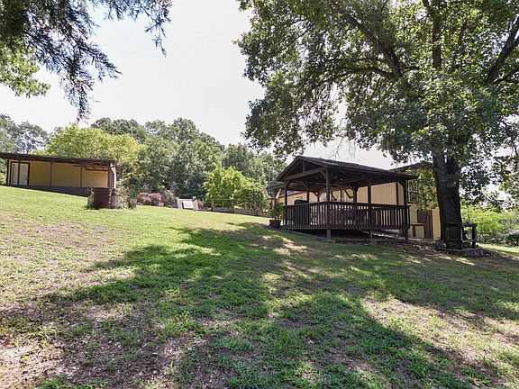 2nd image of 26379 Farm Road 1253