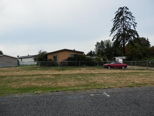 1st image of 10428 Aqueduct Dr E