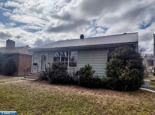 714 5th St S, Virginia, MN 55792