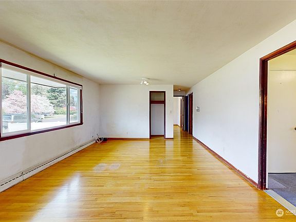 4th image of 801 Manila Street