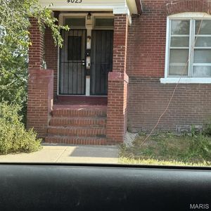 4023 Kennerly Ave, Saint Louis, MO, 63113
