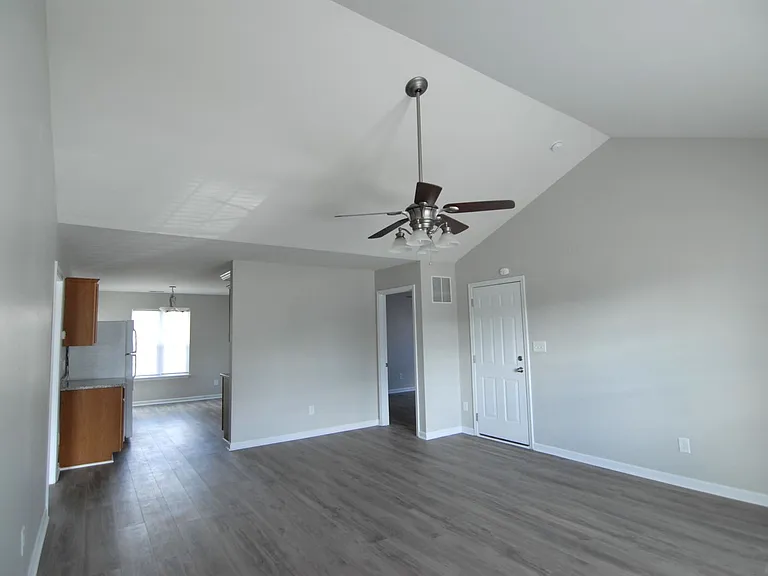 2804 Pleasant Garden Rd — Photo 2