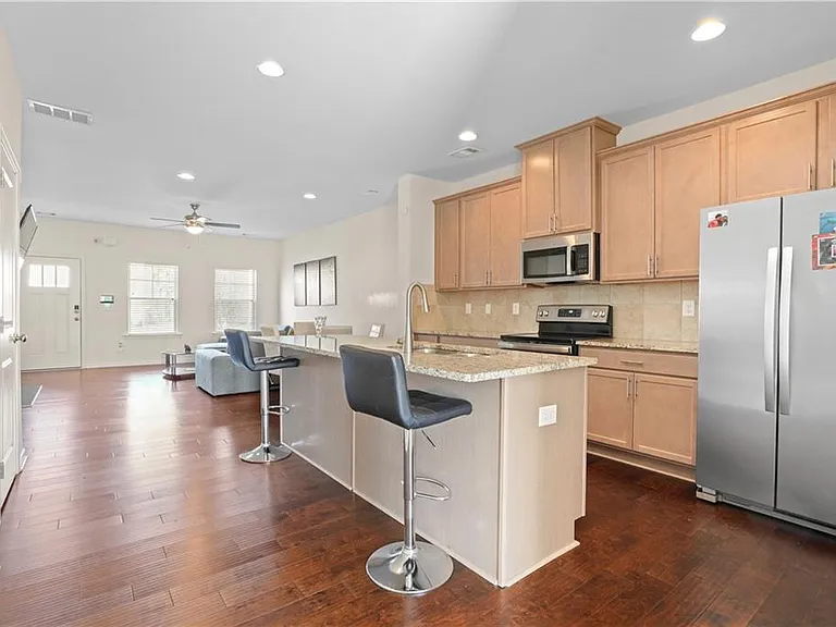 887 Ambient Way SW — Photo 7