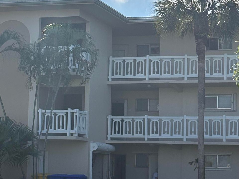 1st image of 2606 Garden Drive S #107