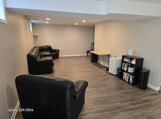 5404 Willow Valley Rd #B, Clifton, VA 20124