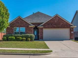 9401 Athens Dr, Denton, TX 76226