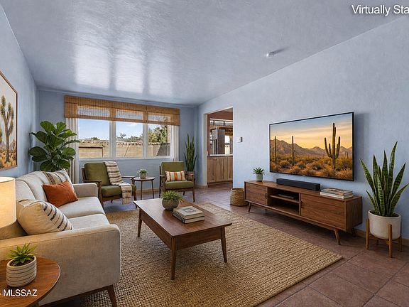 4th image of 736 S Desert Steppes Dr
