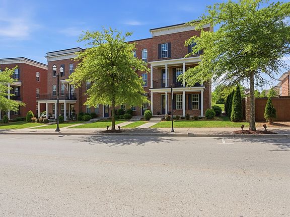 2nd image of 2099 Tollgate Blvd