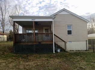 3427 Lake Rd, Woodlawn, TN 37191
